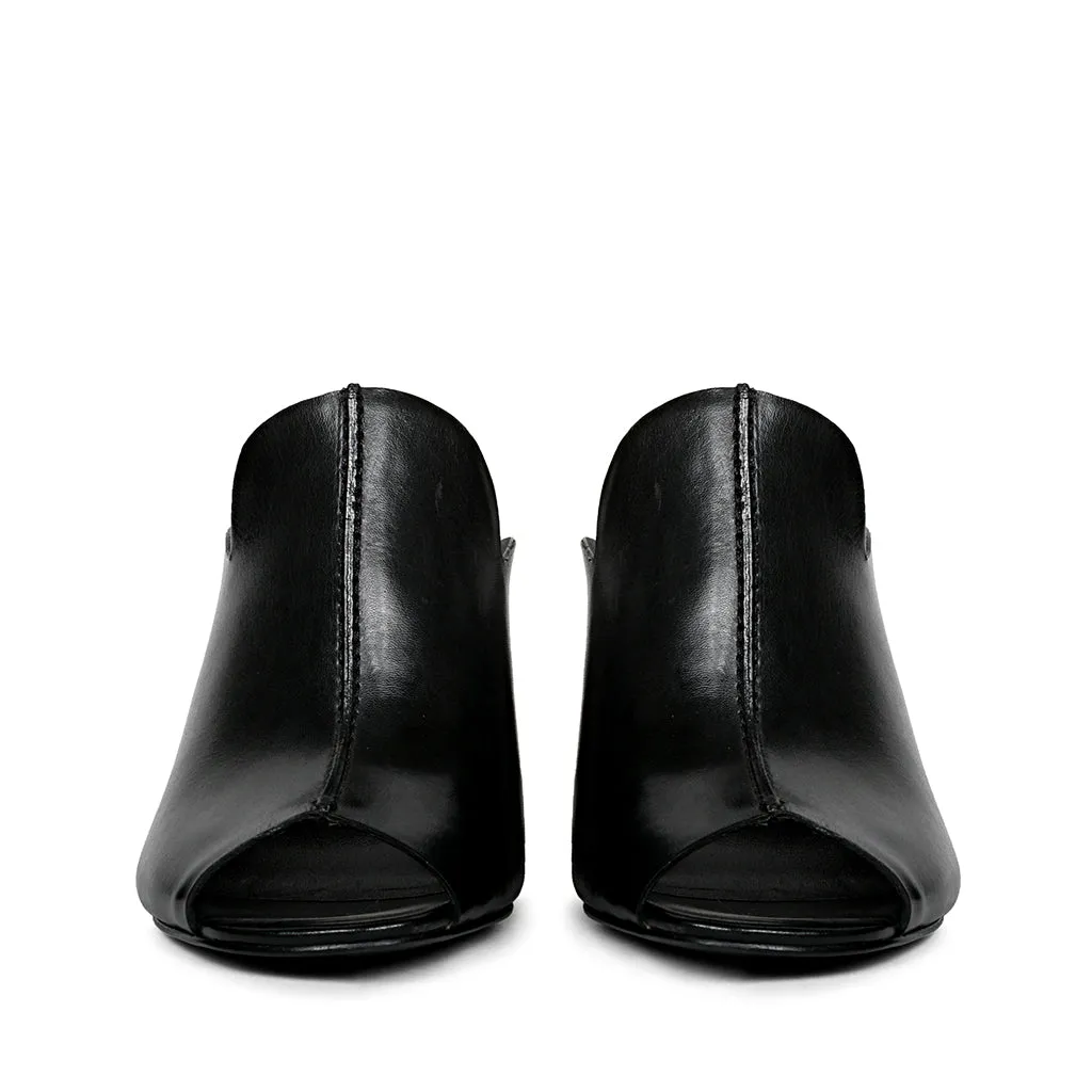 Amor Black Leather Block Heel Mules