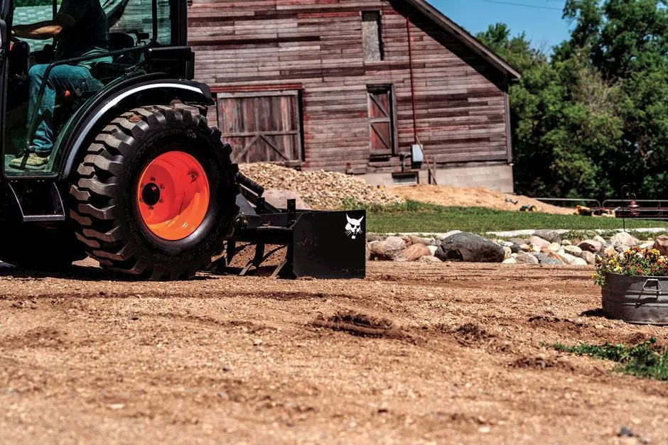 BOBCAT BOX BLADE (3PT) - COMPACT TRACTOR