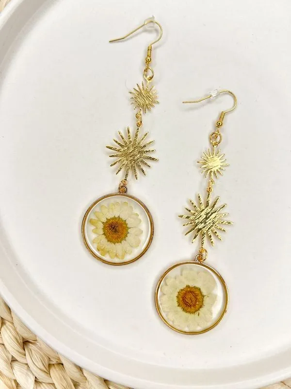 Bohemian Style Daisy Flower Pendant Earrings