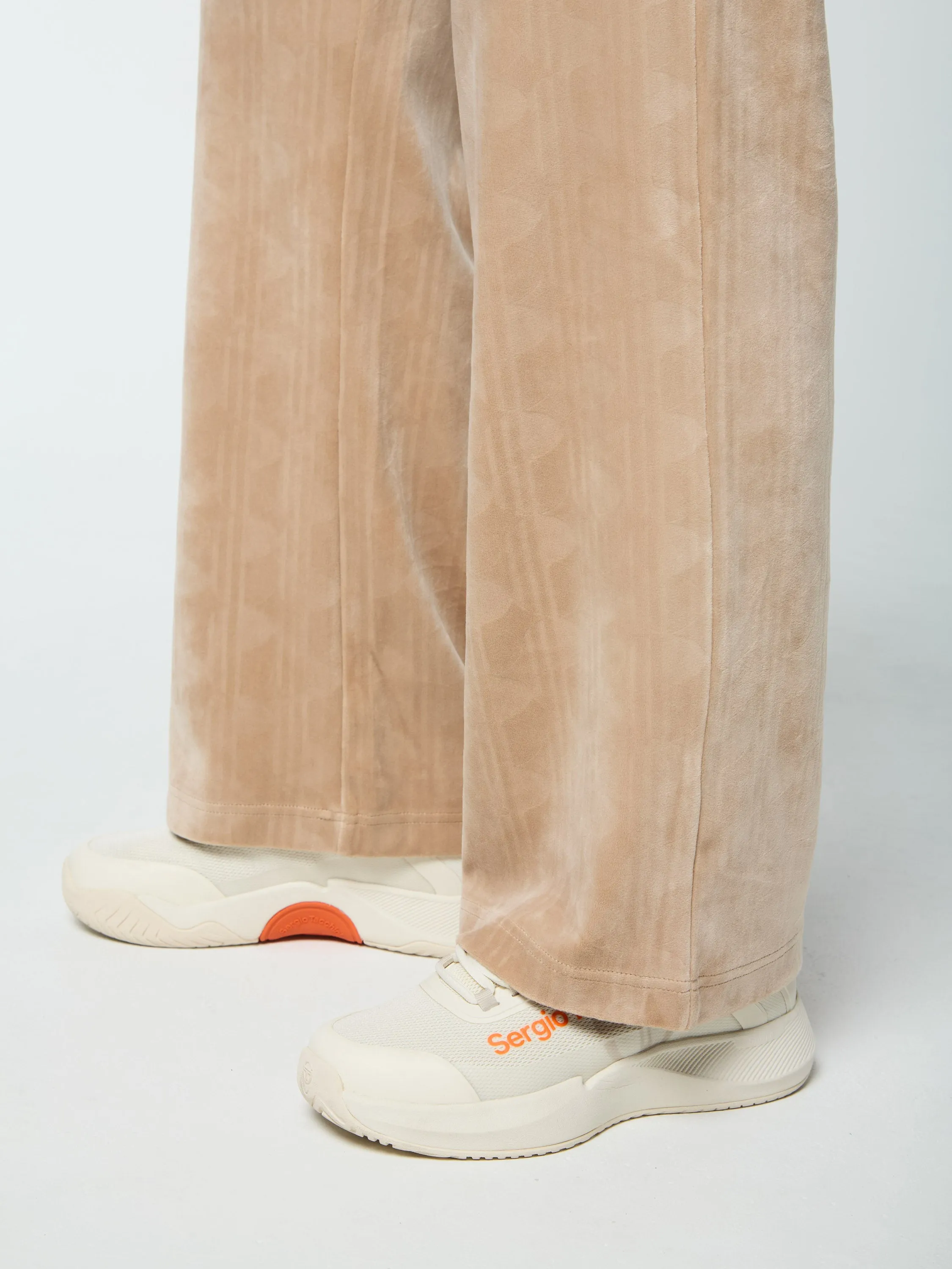 Gabrisa Velour Track Pant- Humus