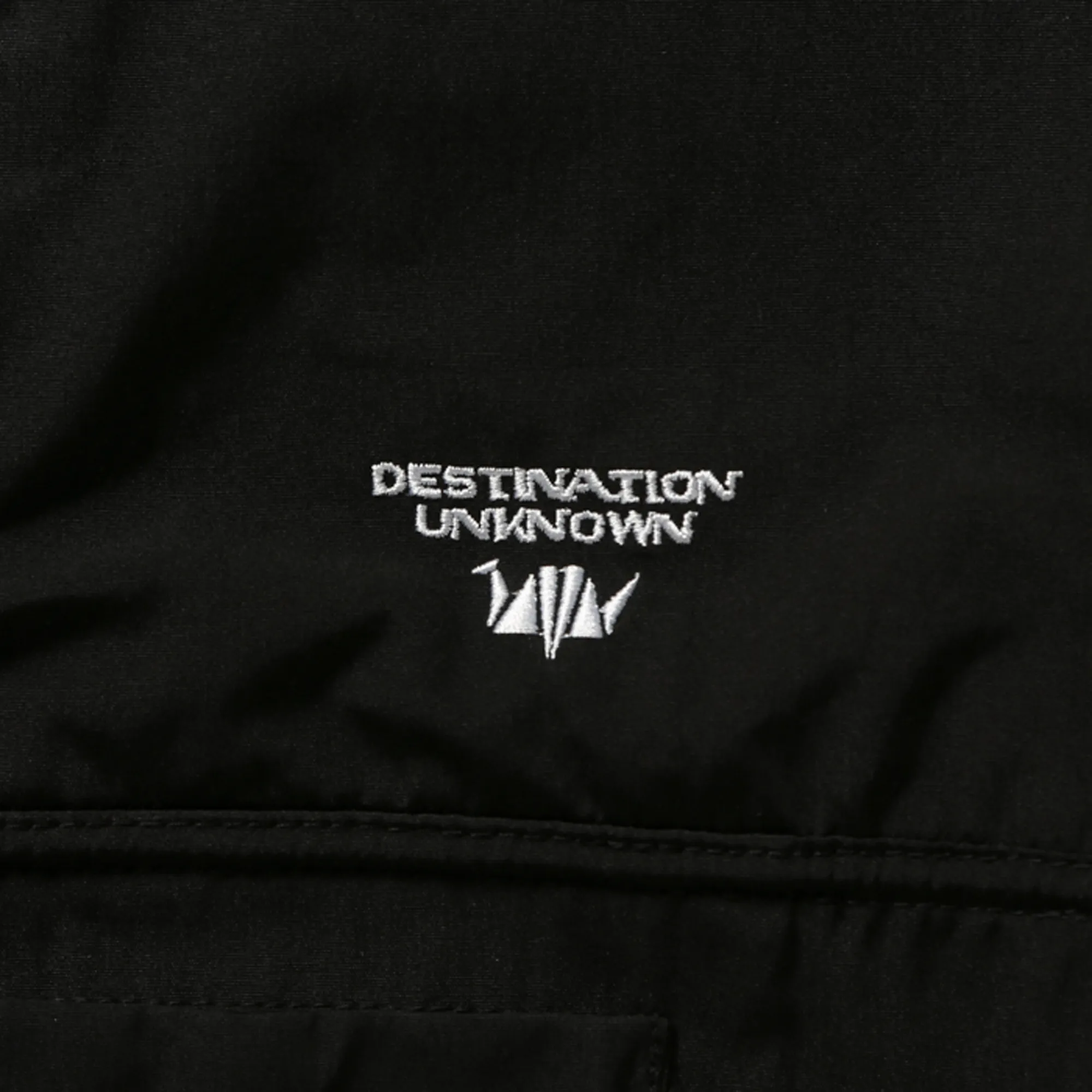 Liberaiders LR Windbreaker Black