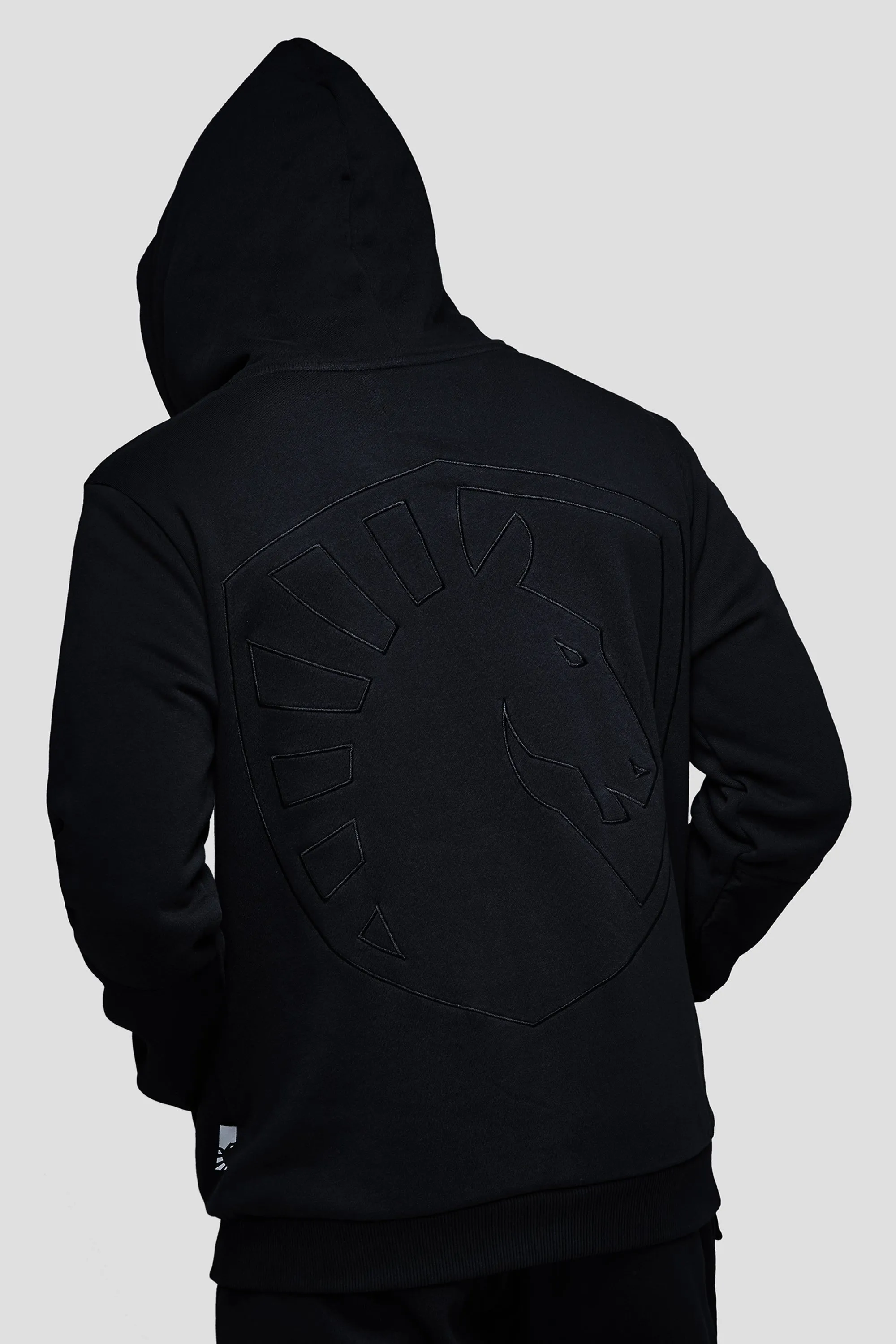 PRESTIGE PULLOVER HOODIE