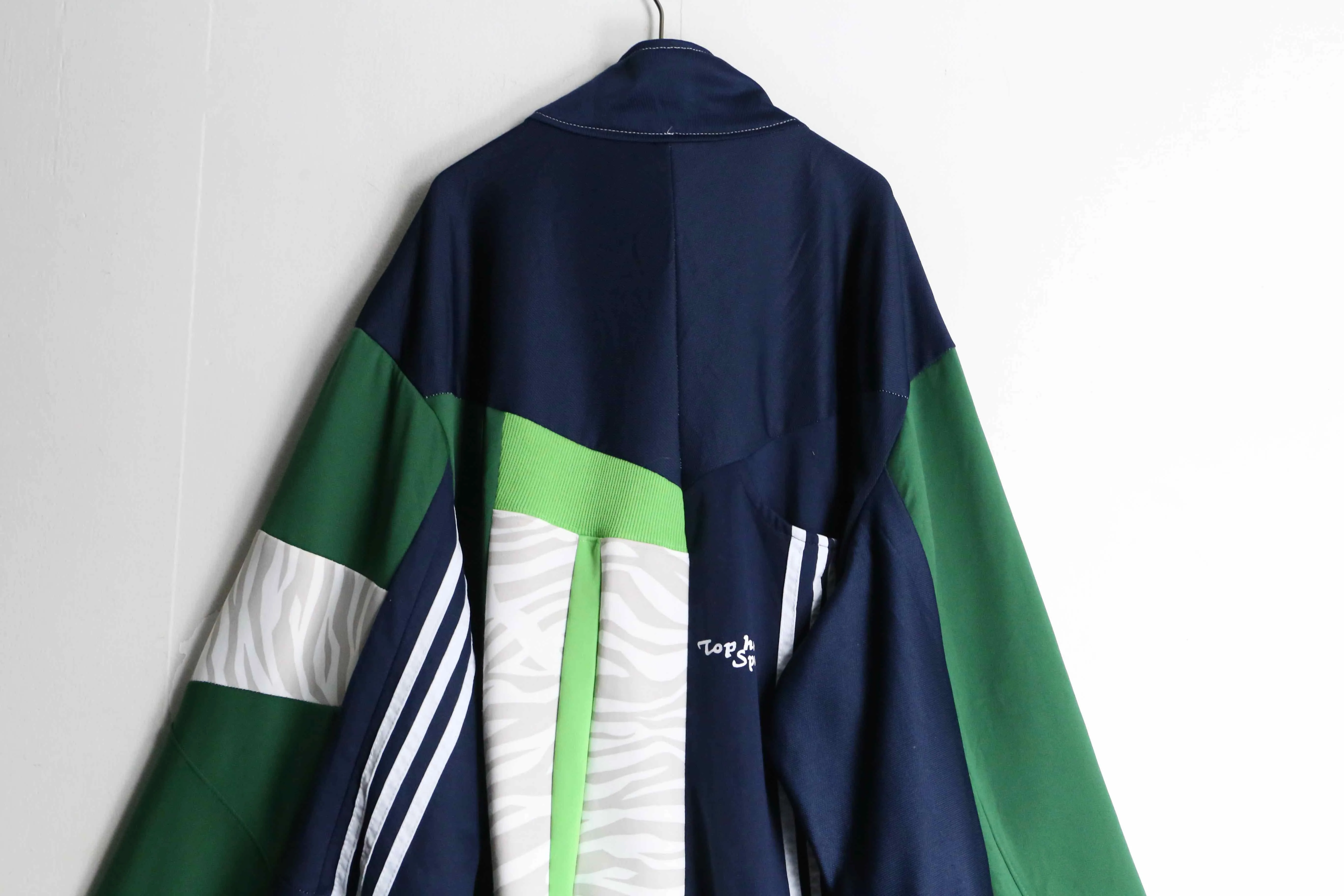 "Re:make"green × navy color random track jacket