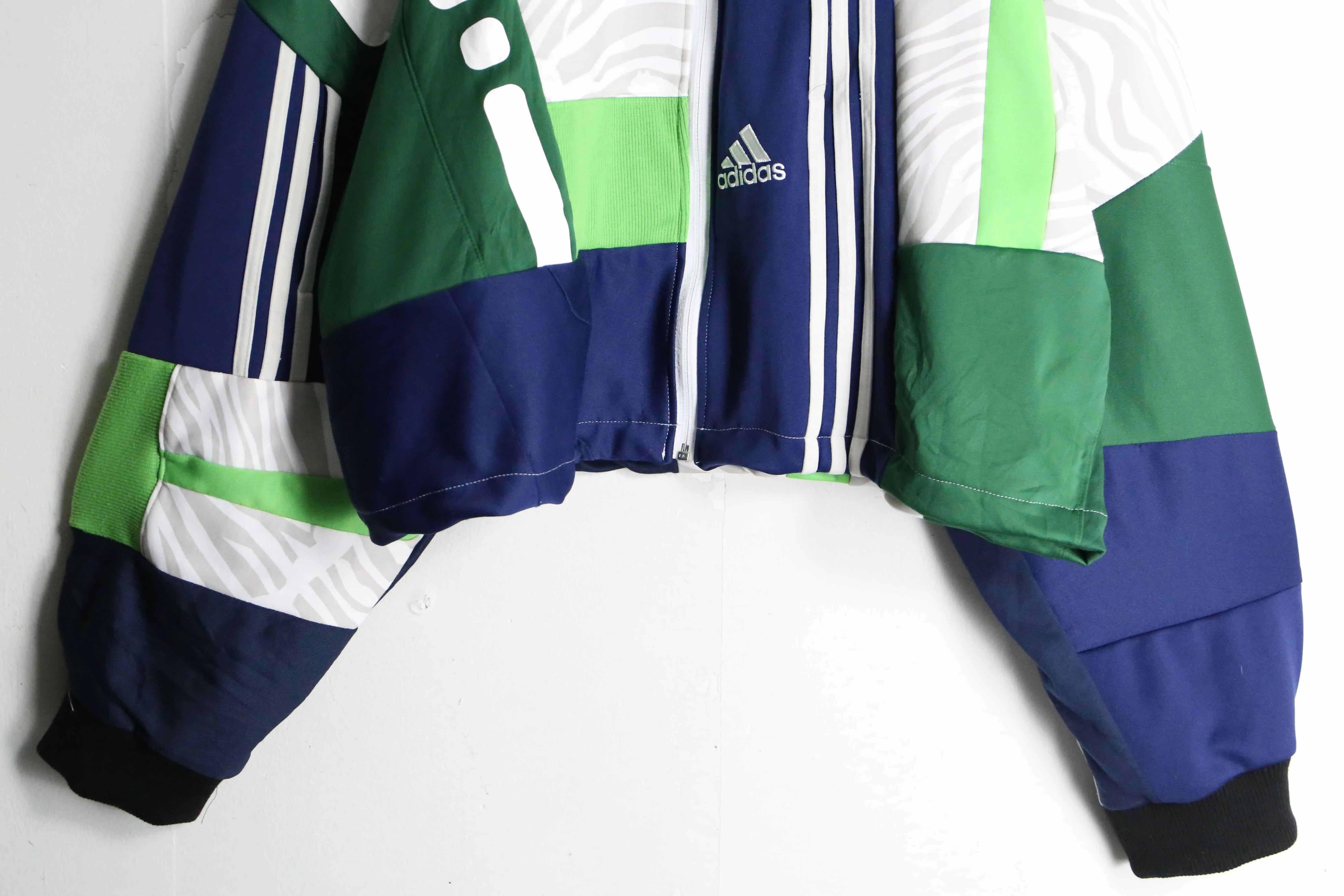 "Re:make"green × navy color random track jacket