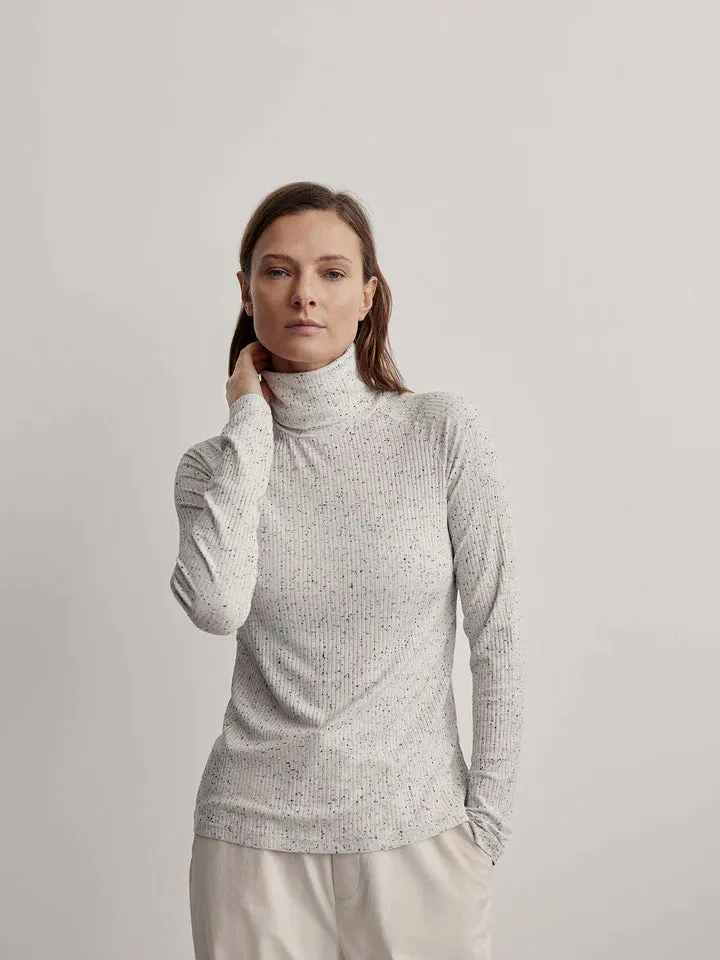 Roya Rollneck Long-Sleeve Tee