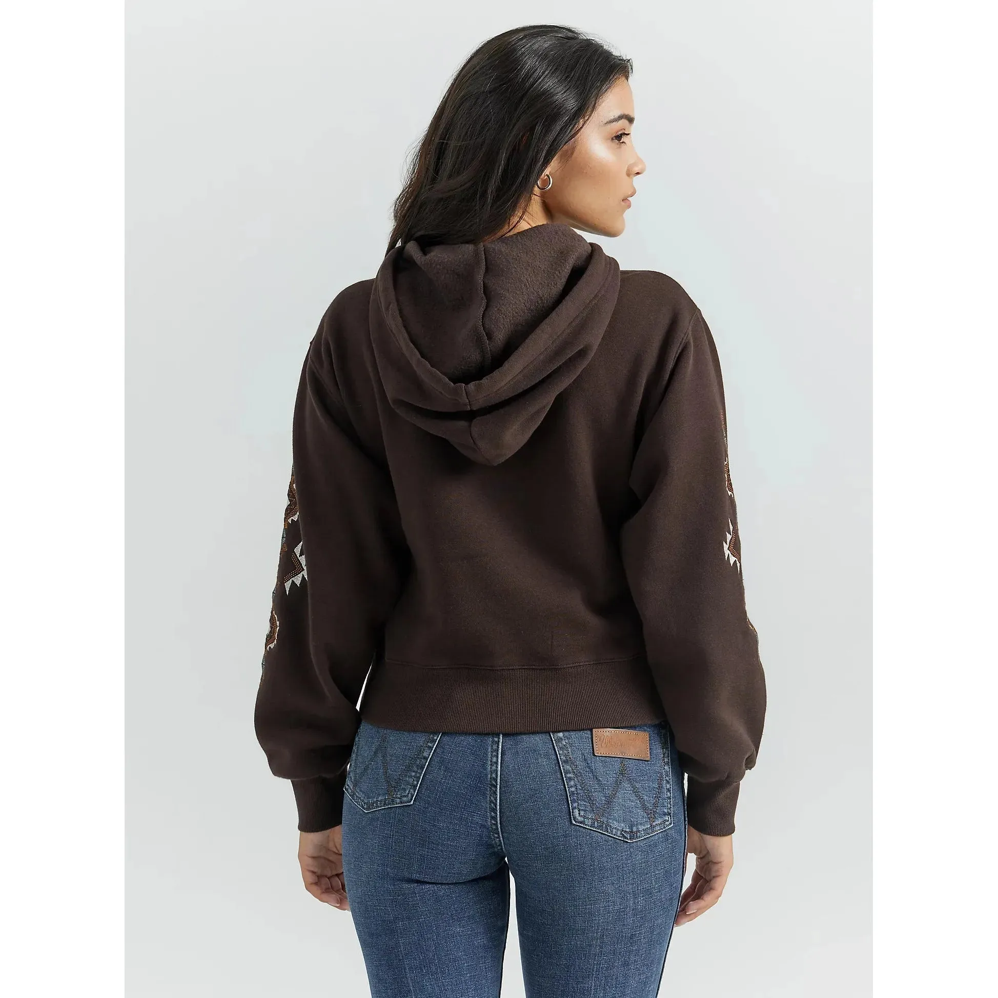 Women's Wrangler Logo Southwestern Embroidered Pullover Hoodie in Chocolate Brown